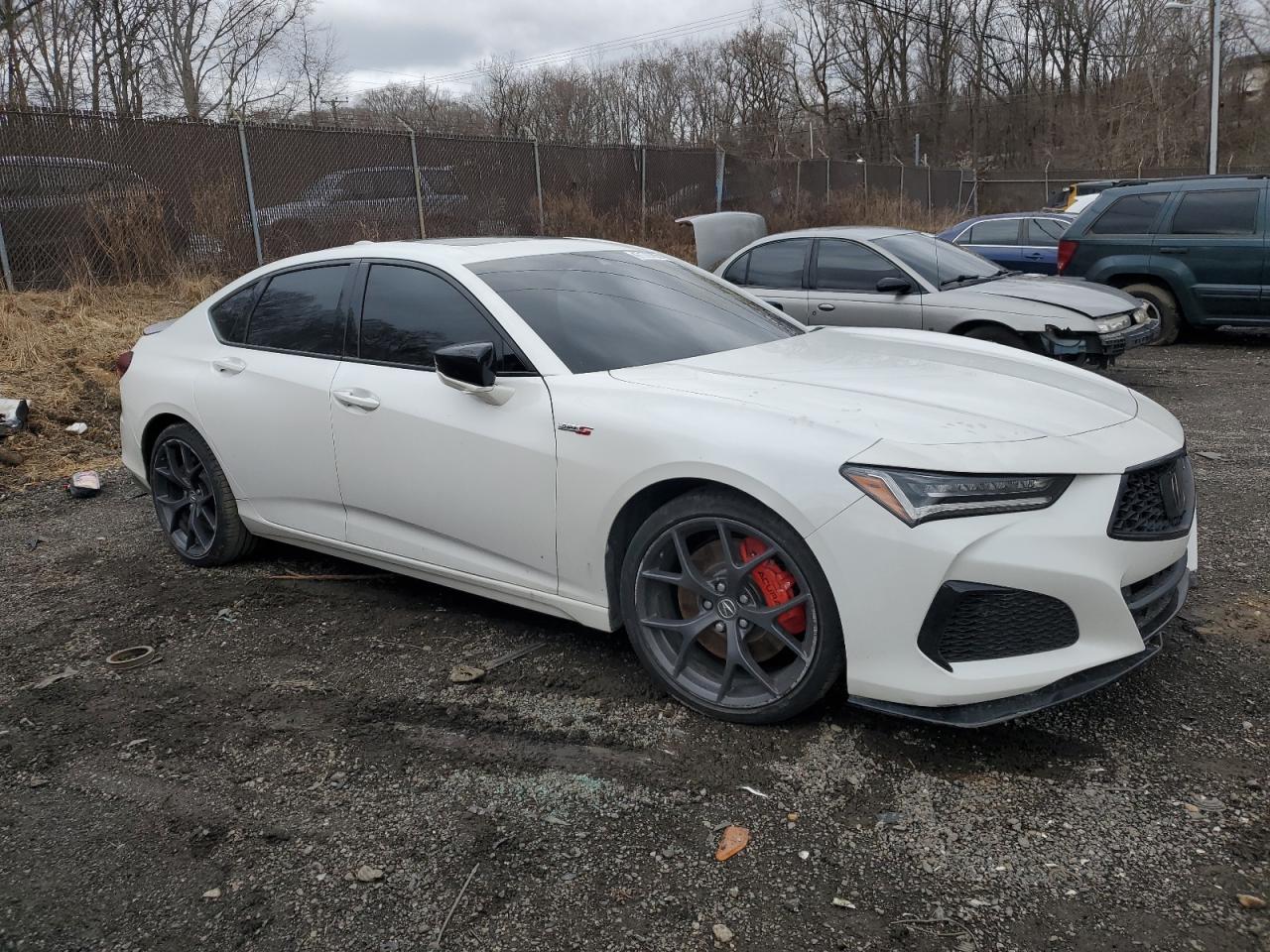 2022 Acura TLX VIN 19UUB7F9XNA001329 Copart auction photo, minor dent/scratches damage thumbnail 4