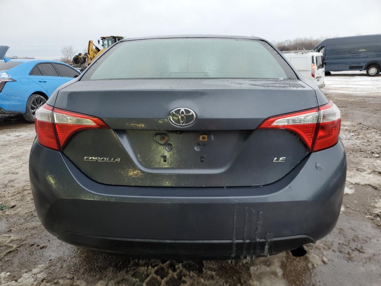 2014 Toyota Corolla VIN 5YFBURHE4EP014692 Copart auction photo, front end / side damage thumbnail 6