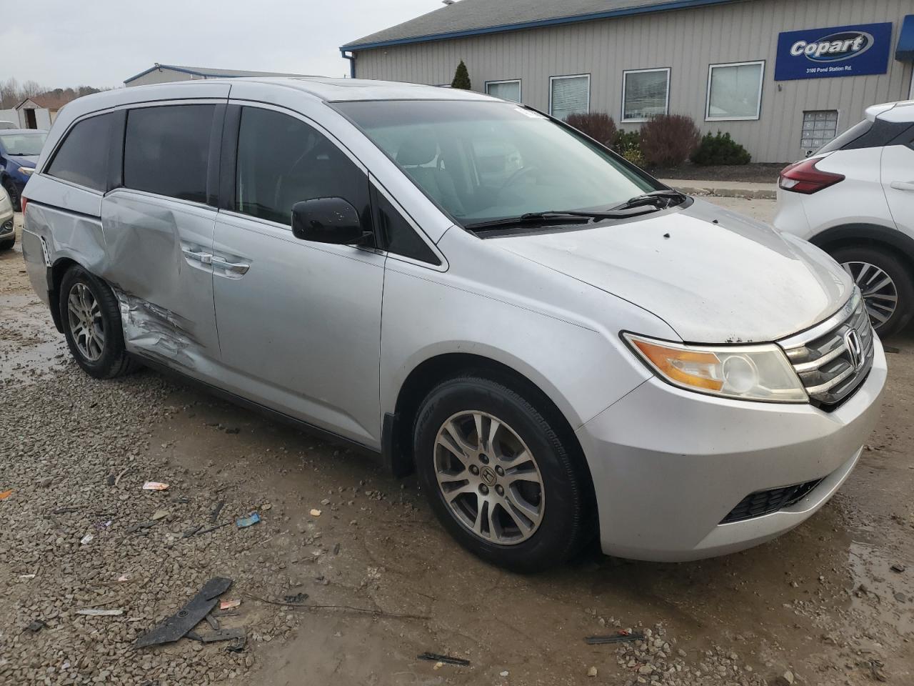 2011 Honda Odyssey VIN 5FNRL5H62BB035163 Copart auction photo, side damage thumbnail 4