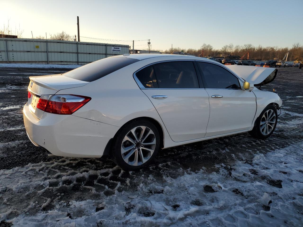 2013 Honda Accord VIN 1HGCR3F89DA001912 Copart auction photo, front end damage thumbnail 3