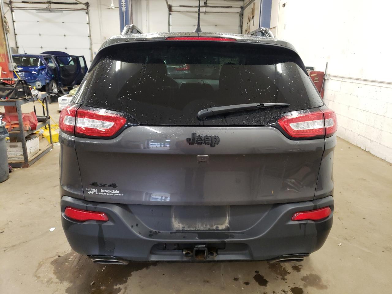 2016 Jeep Grand Cherokee VIN 1C4PJMCS0GW103829 Copart auction photo, front end / side damage thumbnail 6