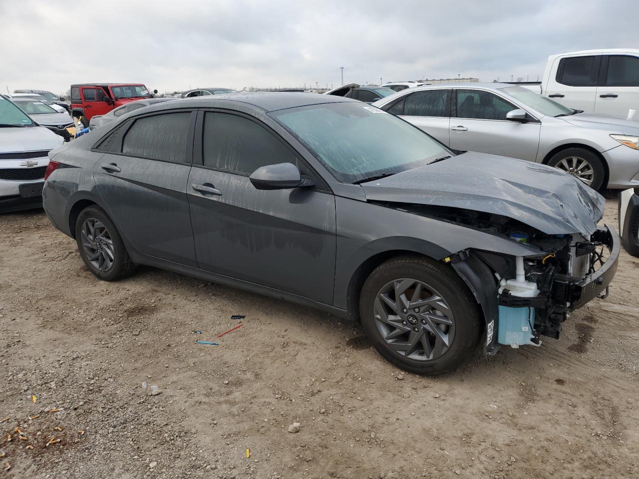 2024 Hyundai Elantra VIN KMHLM4DGXRU815078 Copart auction photo, front end / minor dent/scratches damage thumbnail 4