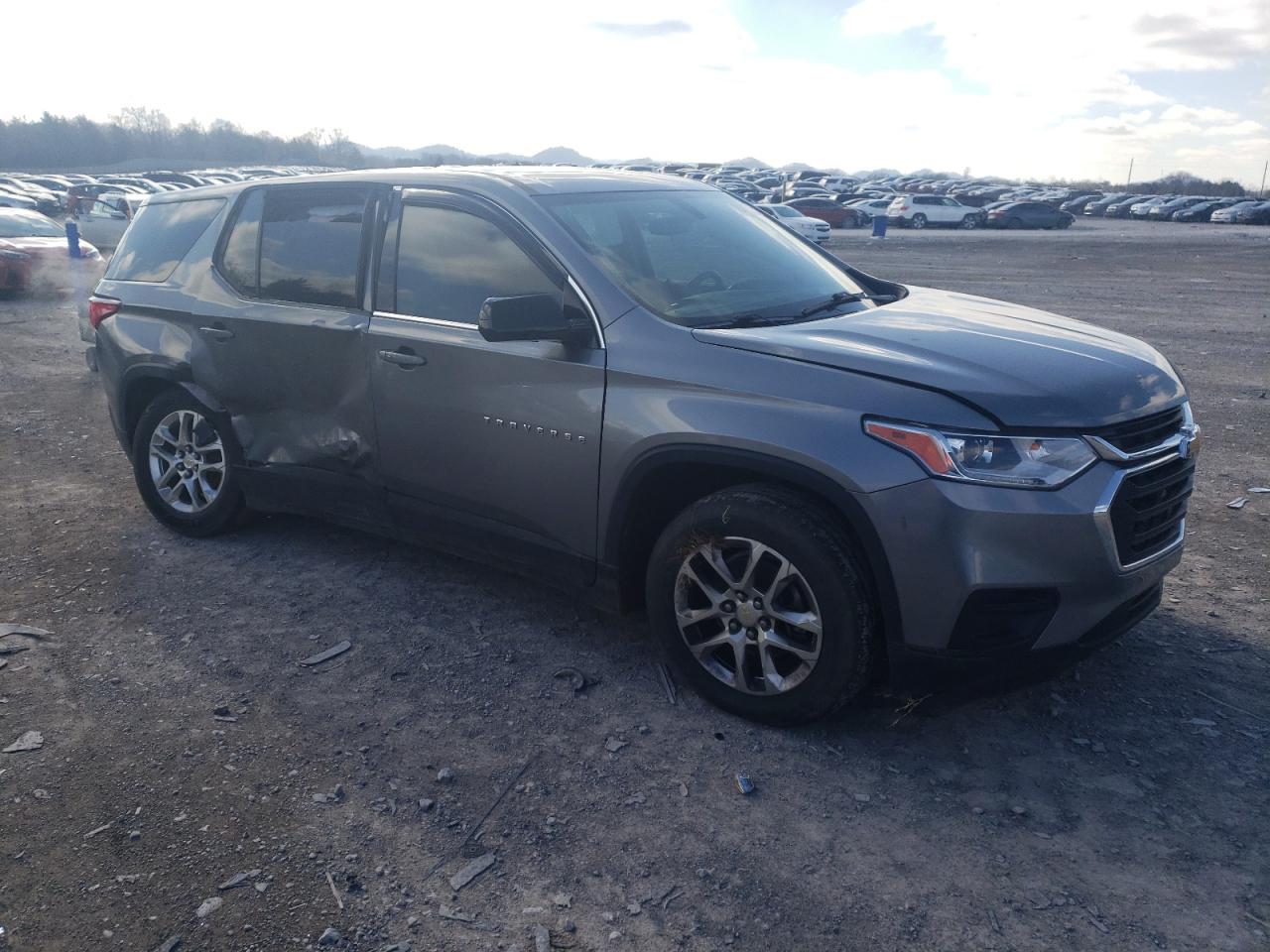 2019 Chevrolet Traverse VIN 1GNEVFKW5KJ214675 Copart auction photo, side / undercarriage damage thumbnail 4