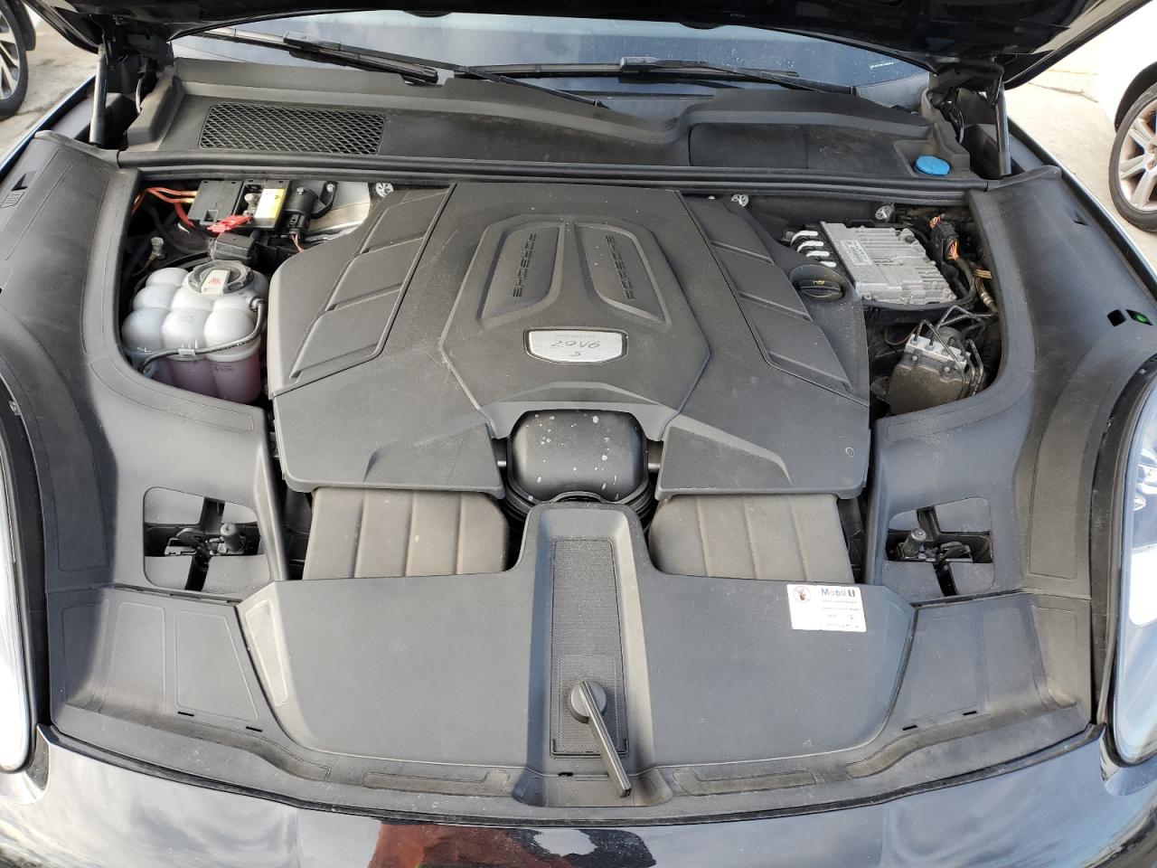2020 Porsche Cayenne VIN WP1AB2AY6LDA28606 Copart auction photo, undercarriage damage thumbnail 11