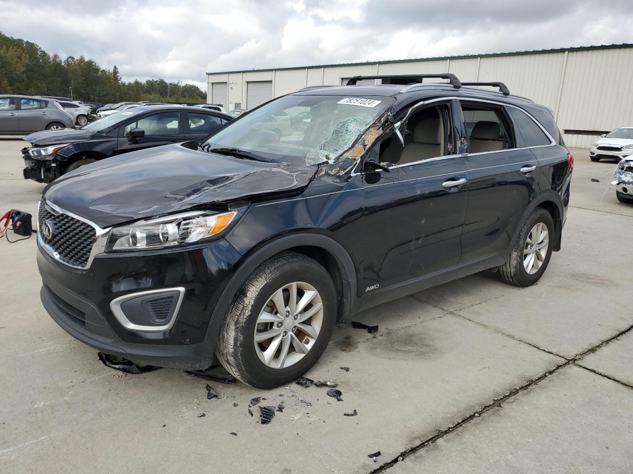 2018 KIA Sorento VIN 5XYPGDA37JG418576