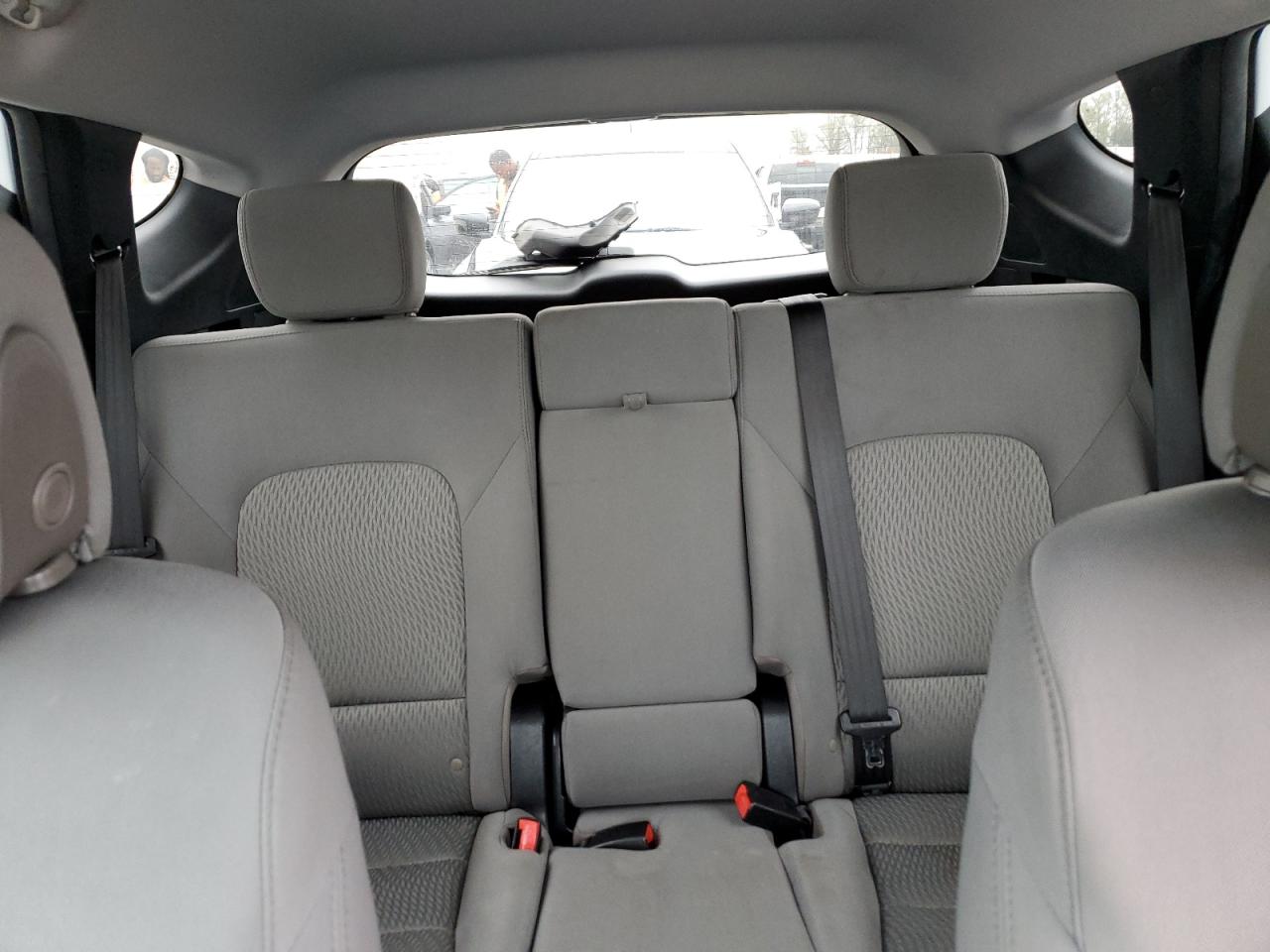 2018 Hyundai Santa Fe VIN 5NMZT3LB0JH081306 Copart auction photo, front end / undercarriage damage thumbnail 10