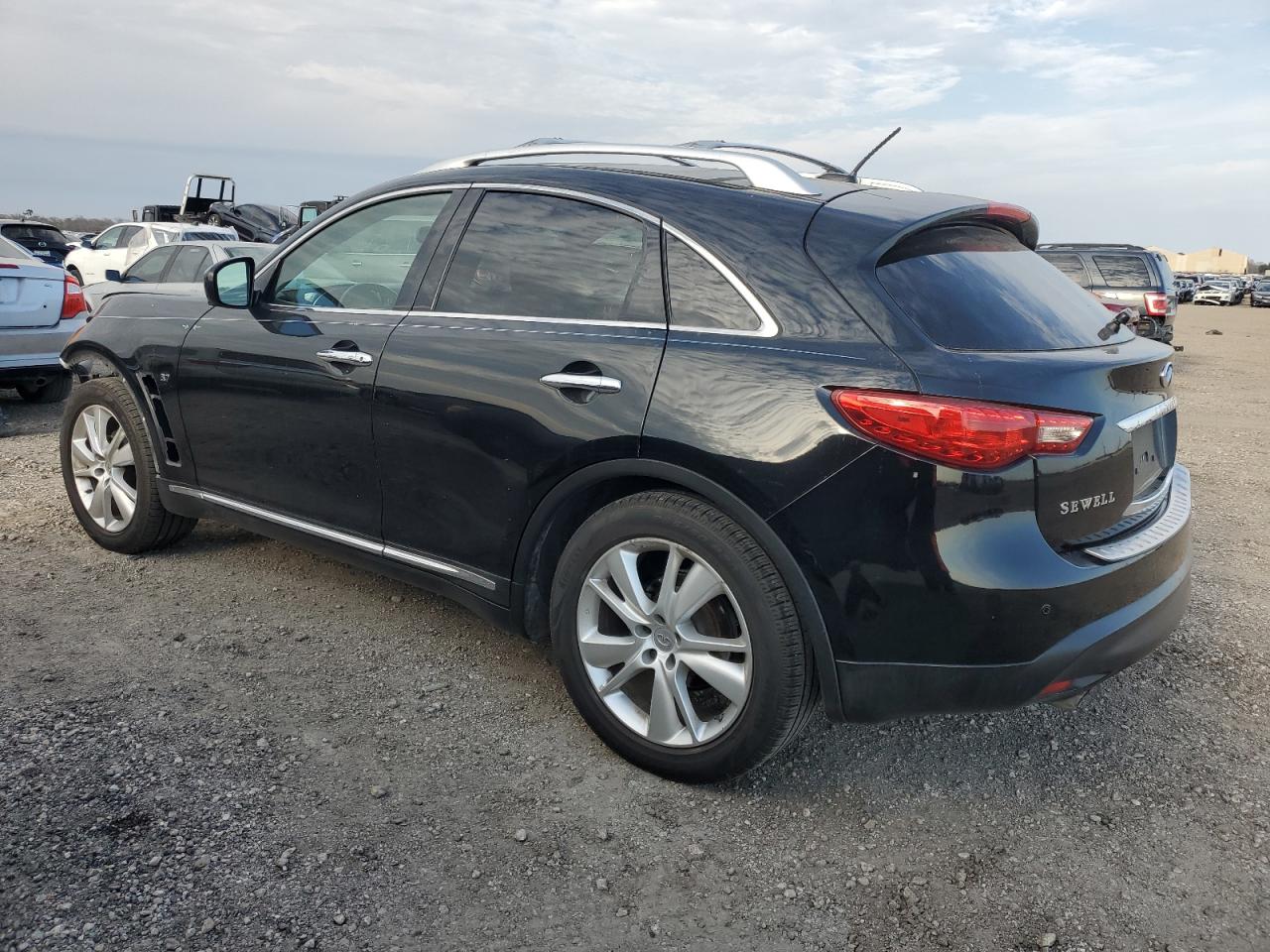2015 Infiniti QX70 VIN JN8CS1MUXFM381307 Copart auction photo, front end damage thumbnail 2
