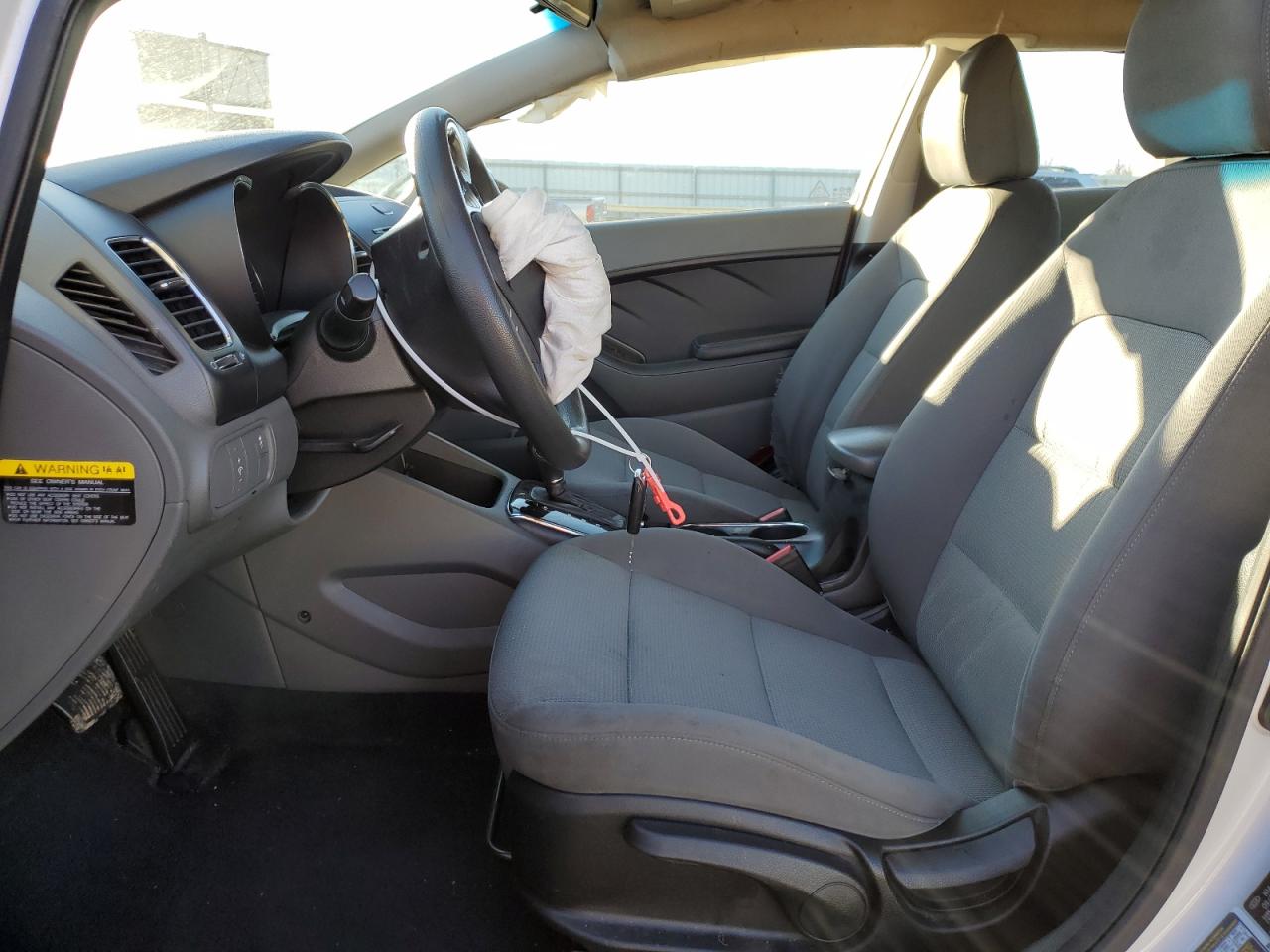 2017 KIA Forte VIN 3KPFK4A77HE059587 Copart auction photo, front end / all over damage thumbnail 7