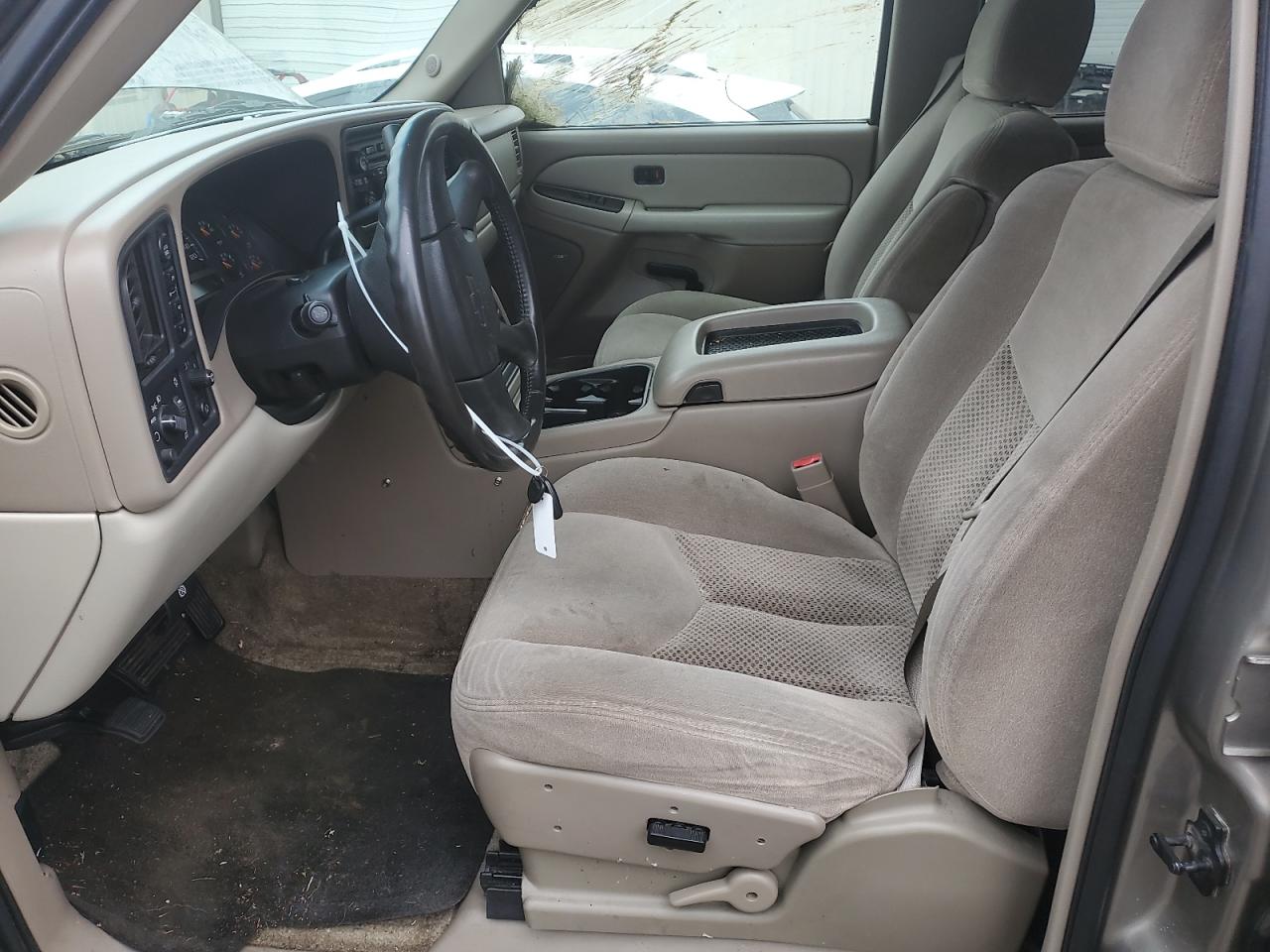 2003 Chevrolet Suburban VIN 3GNFK16TX3G234603 Copart auction photo, all over damage thumbnail 7