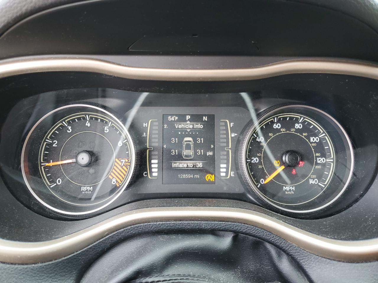 2015 Jeep Grand Cherokee VIN 1C4PJMCSXFW686764 Copart auction photo, front end damage thumbnail 9