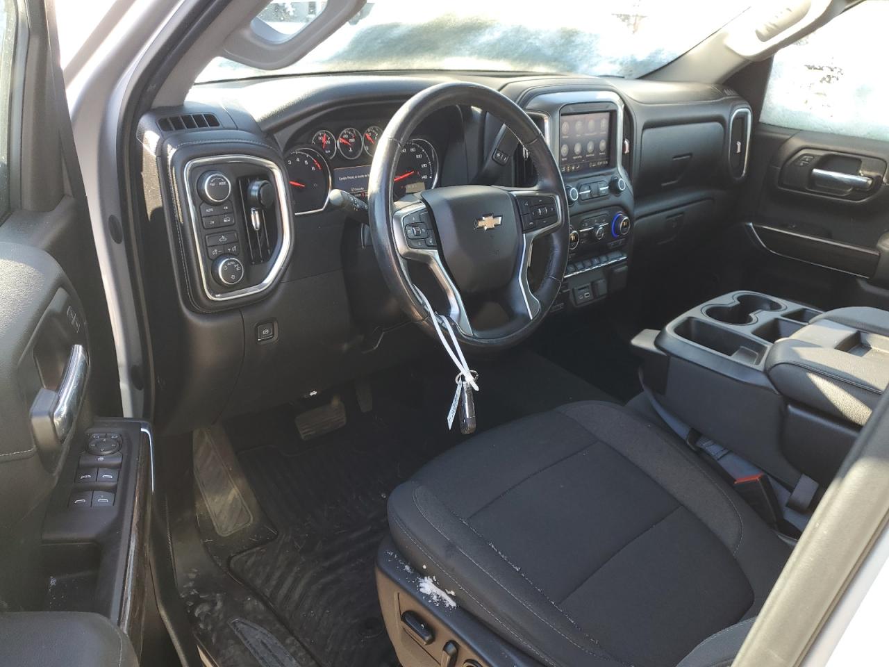 2020 Chevrolet Silverado VIN 1GCRYDEKXLZ320895 Copart auction photo, rear end / minor dent/scratches damage thumbnail 8