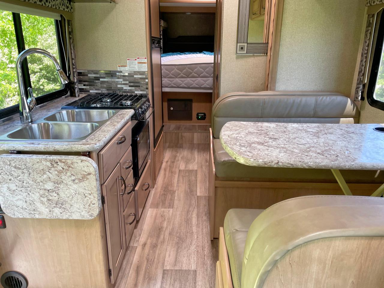 2017 Mercedes-Benz Sprinter VIN WDAPF4CC7H9718357 Copart auction photo, normal wear / minor dent/scratches damage thumbnail 6
