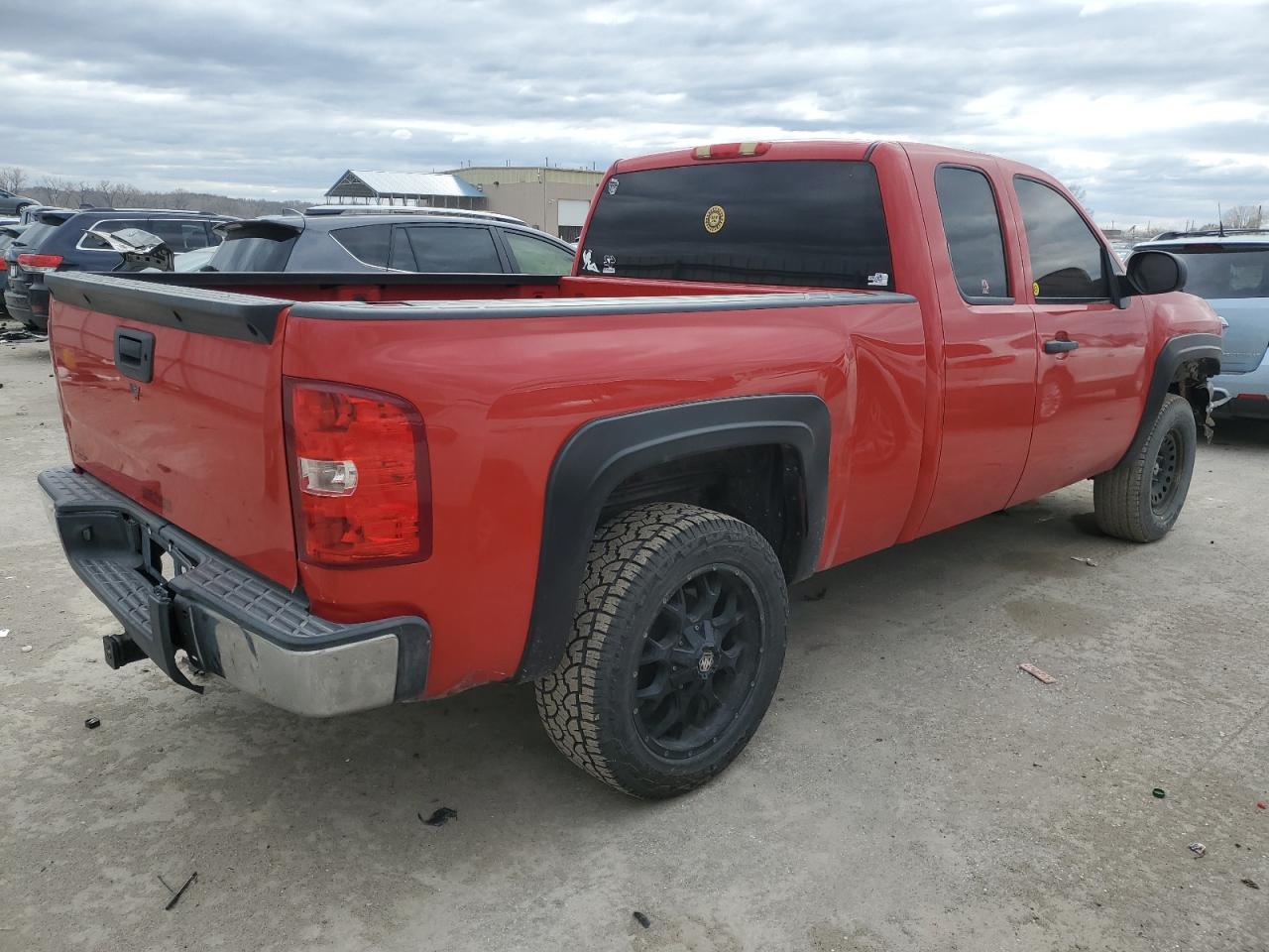 2011 Chevrolet Silverado VIN 1GCRKSE34BZ107938 Copart auction photo, front end damage thumbnail 3