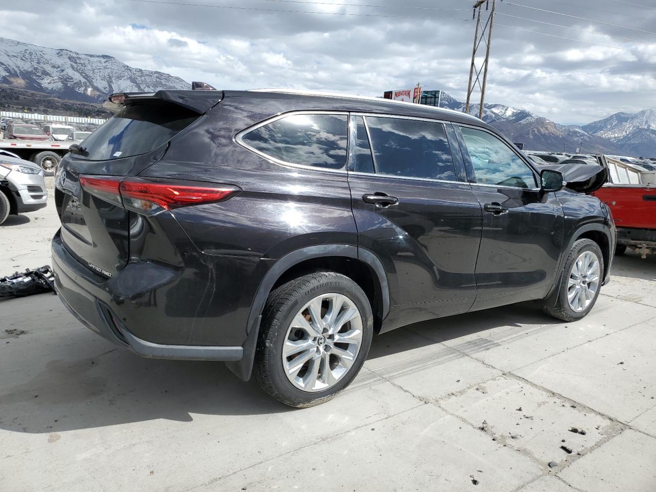 2020 Toyota Highlander VIN 5TDDZRBH0LS016179 Copart auction photo, front end / side damage thumbnail 3