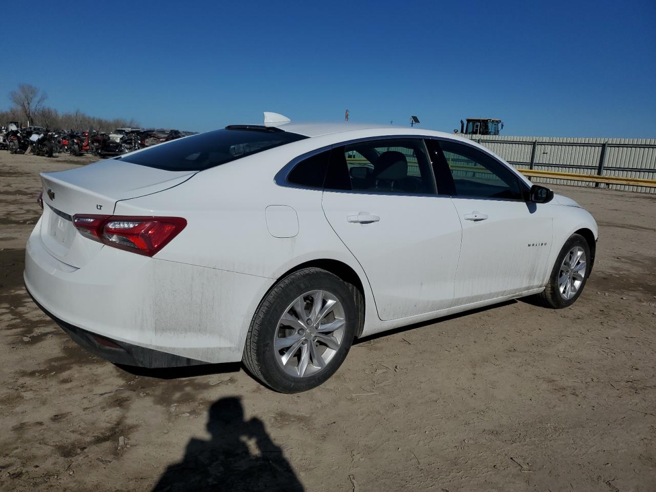 2022 Chevrolet Malibu VIN 1G1ZD5STXNF181668 Copart auction photo, front end damage thumbnail 3