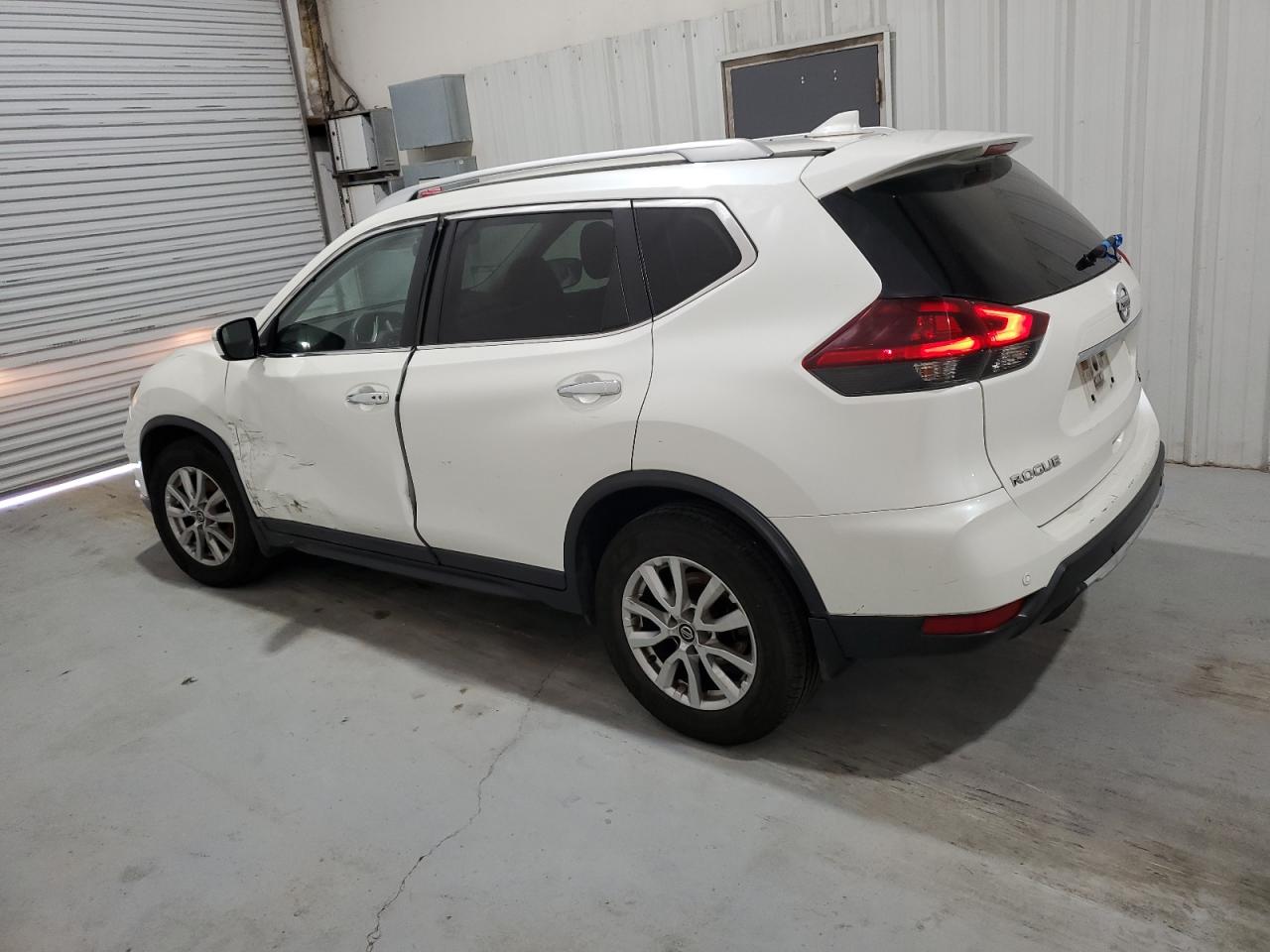 2020 Nissan Rogue VIN KNMAT2MV7LP541748 Copart auction photo, side damage thumbnail 2