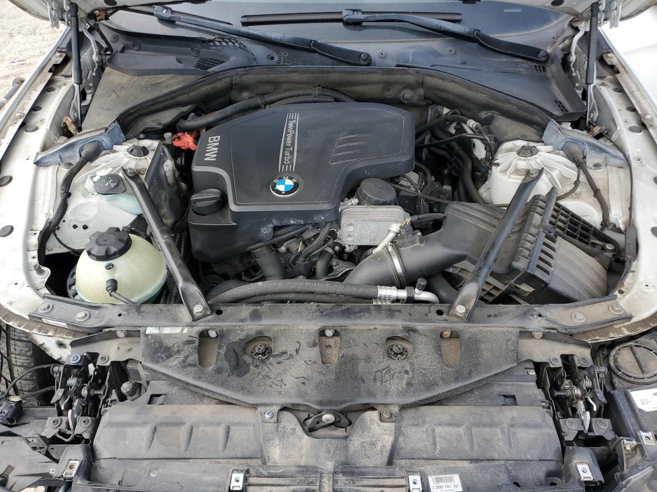 2013 BMW 5er VIN WBAXH5C56DD109392 Copart auction photo, front end damage thumbnail 11