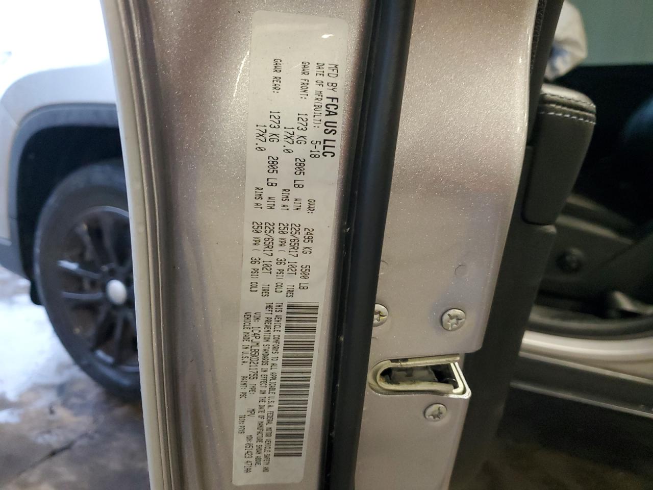 2019 Jeep Grand Cherokee VIN 1C4PJMLB5KD211755 Copart auction photo, front end damage thumbnail 13