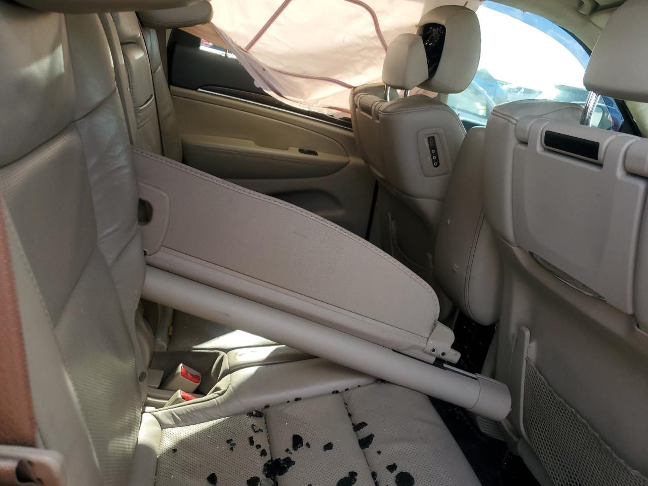 2015 Jeep Grand Cherokee VIN 1C4RJEBG7FC668591 Copart auction photo, front end damage thumbnail 11