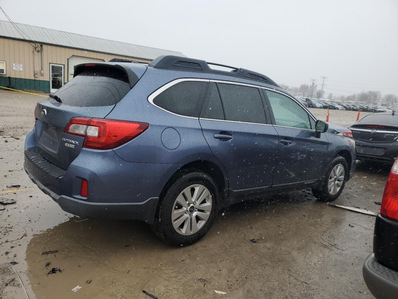 2015 Subaru Outback VIN 4S4BSACC7F3224612 Copart auction photo, front end damage thumbnail 3
