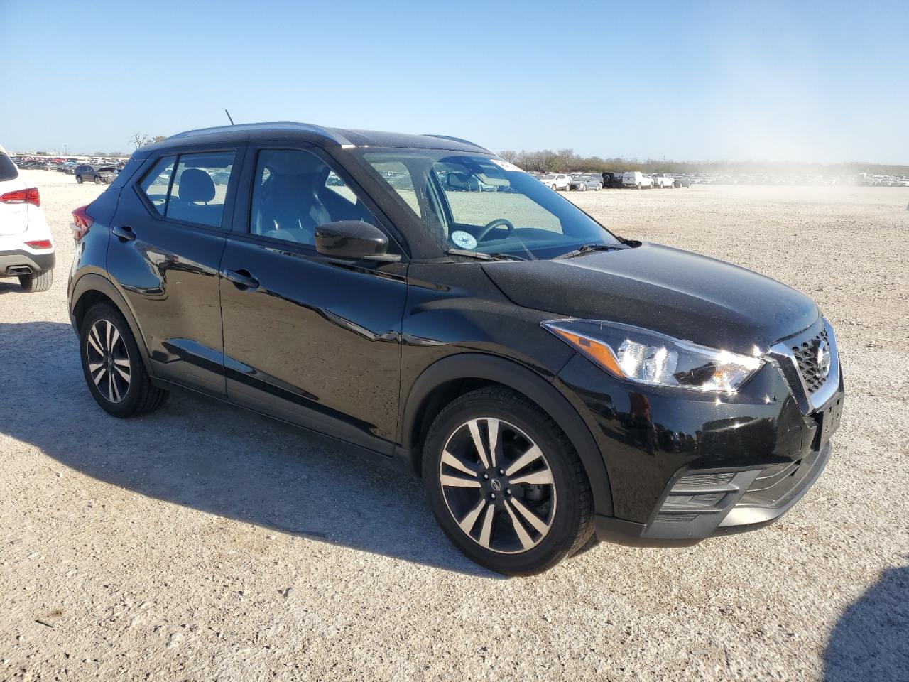 2020 Nissan Kicks VIN 3N1CP5CV5LL517785 Copart auction photo, minor dent/scratches damage thumbnail 4