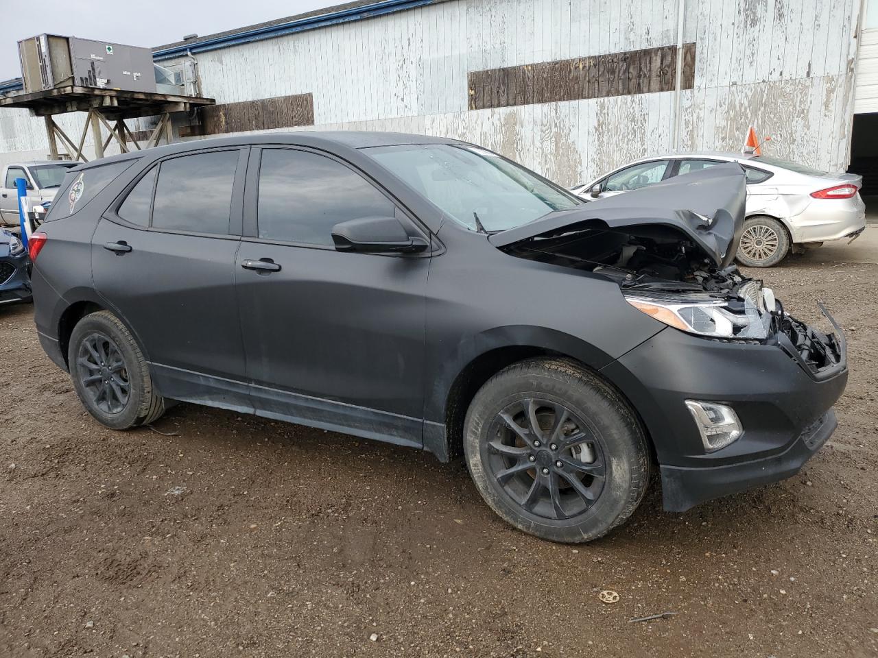 2021 Chevrolet Equinox VIN 2GNAXHEVXM6104437 Copart auction photo, front end / minor dent/scratches damage thumbnail 4