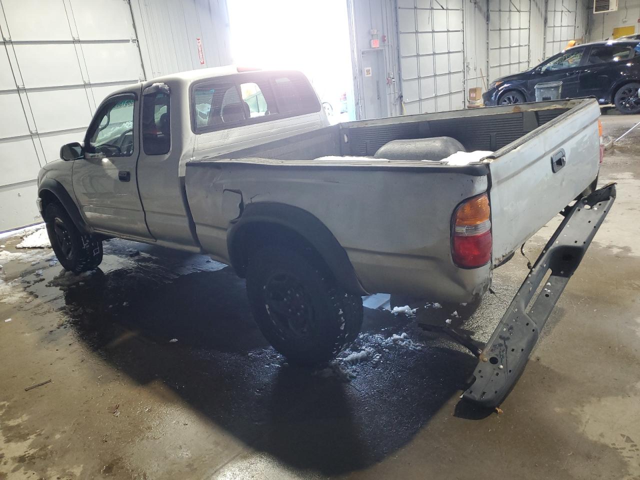 2002 Toyota Tacoma VIN 5TEWN72N52Z141579 Copart auction photo, rear end / minor dent/scratches damage thumbnail 2