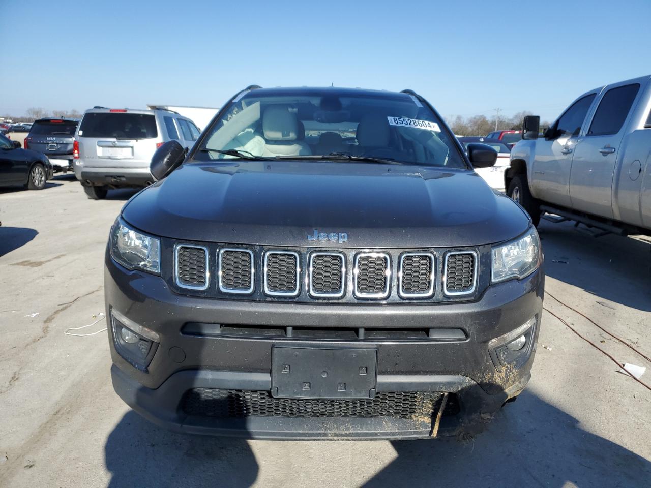 2018 Jeep Compass VIN 3C4NJCBBXJT186797 Copart auction photo, all over damage thumbnail 5