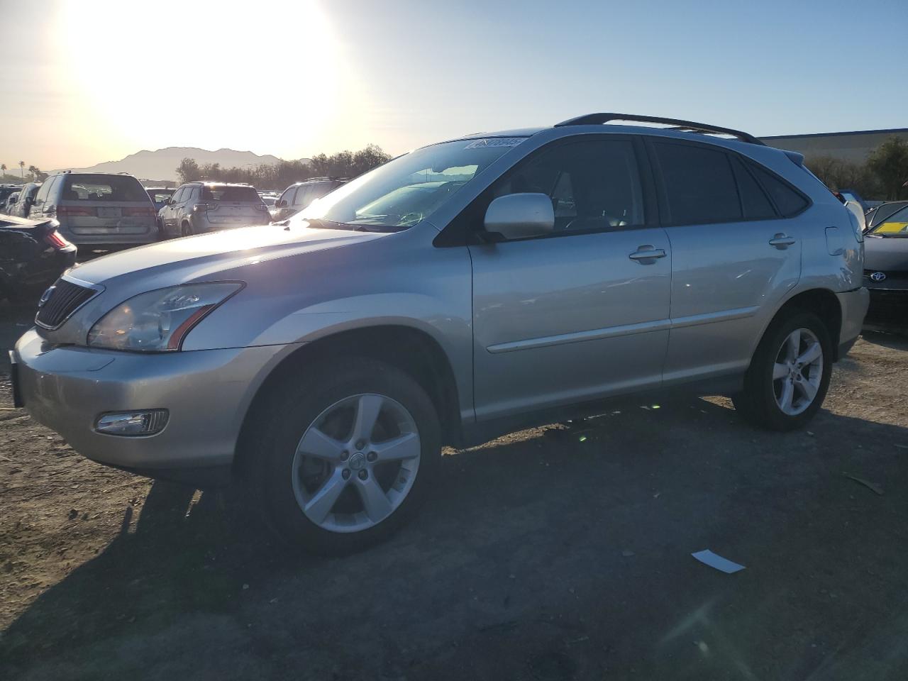 2007 Lexus RX VIN 2T2HK31U37C038950