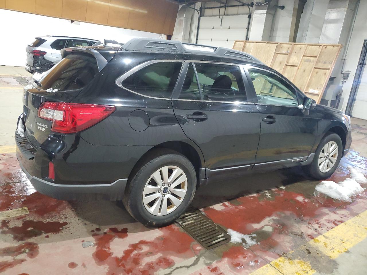 2017 Subaru Outback VIN 4S4BSAFCXH3426178 Copart auction photo, front end / undercarriage damage thumbnail 3