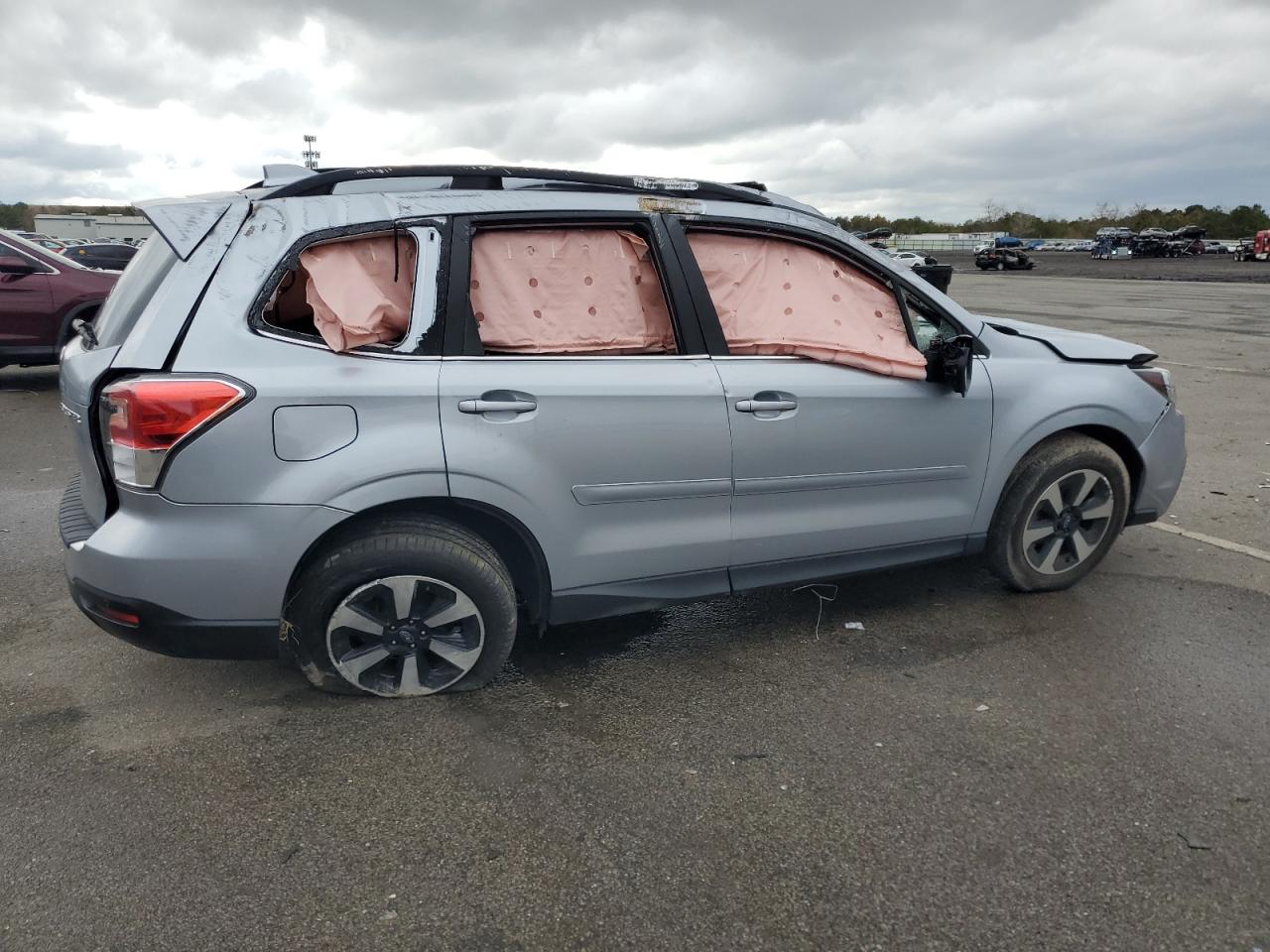 2018 Subaru Forester VIN JF2SJARC4JH477012 Copart auction photo, rollover damage thumbnail 3