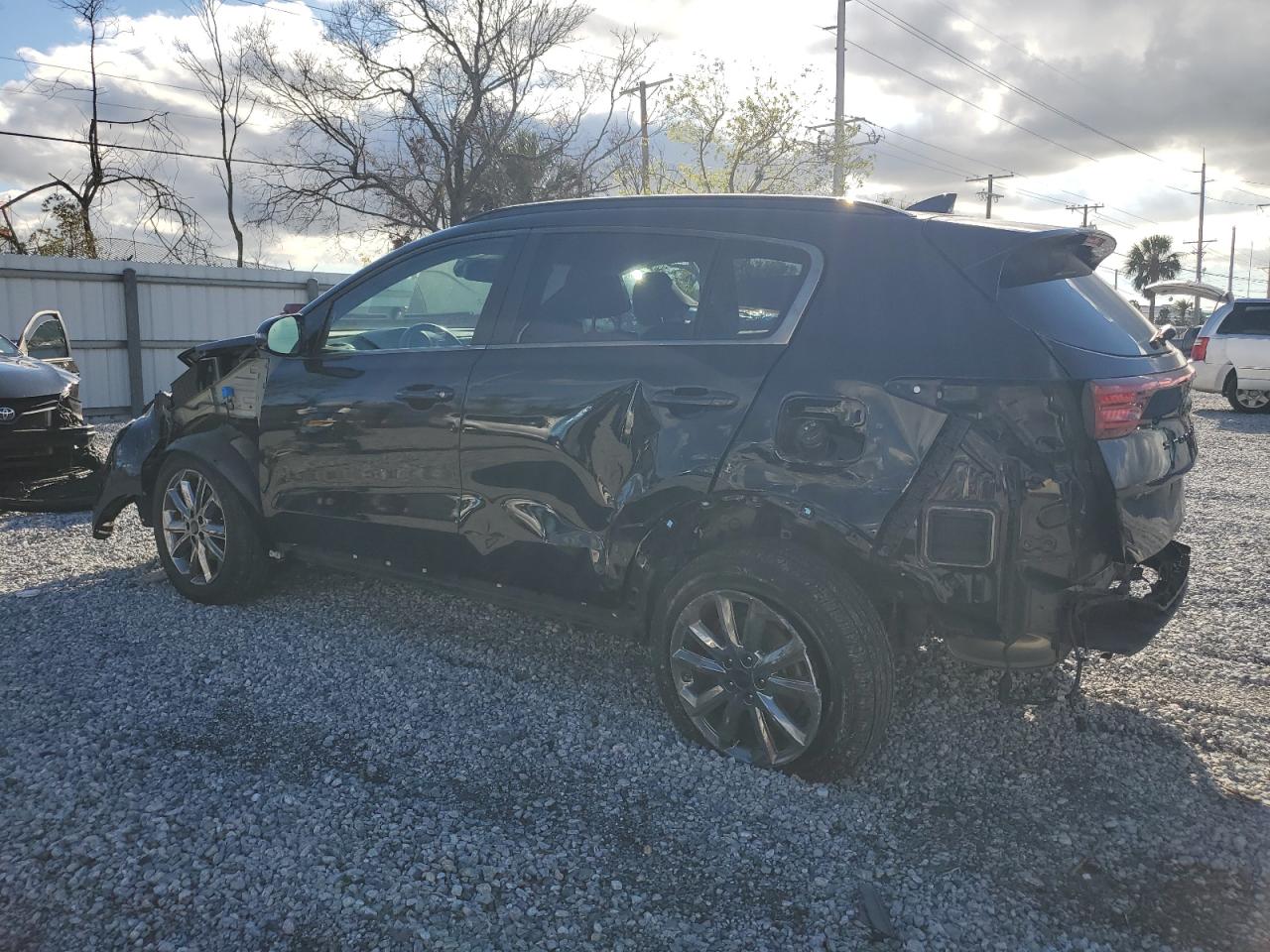 2022 KIA Sportage VIN KNDP63AC4N7946902 Copart auction photo, all over damage thumbnail 2