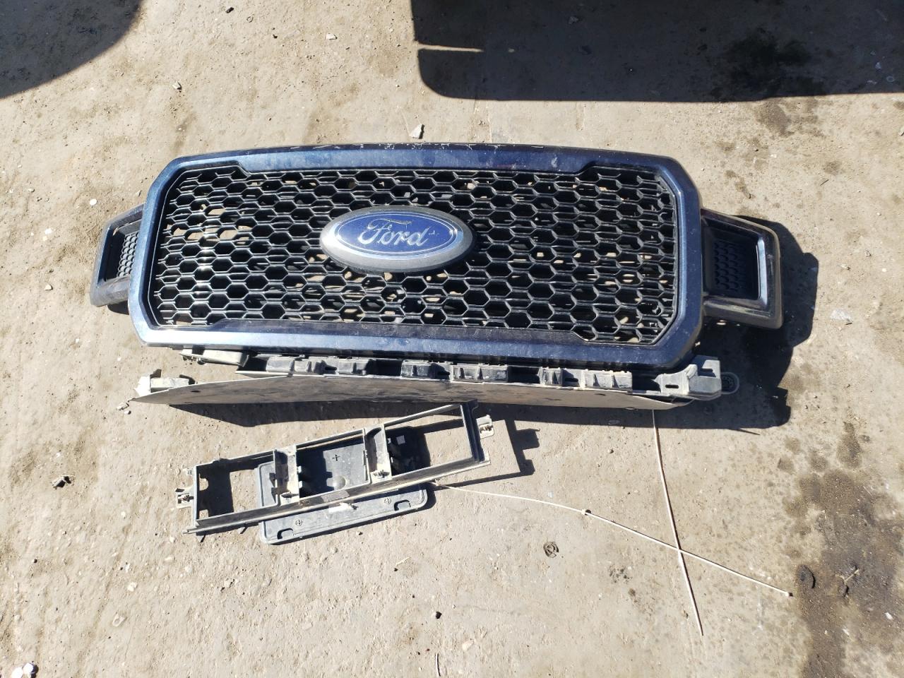 2018 Ford F-150 VIN 1FTEW1EG0JKE30861 Copart auction photo, front end damage thumbnail 12