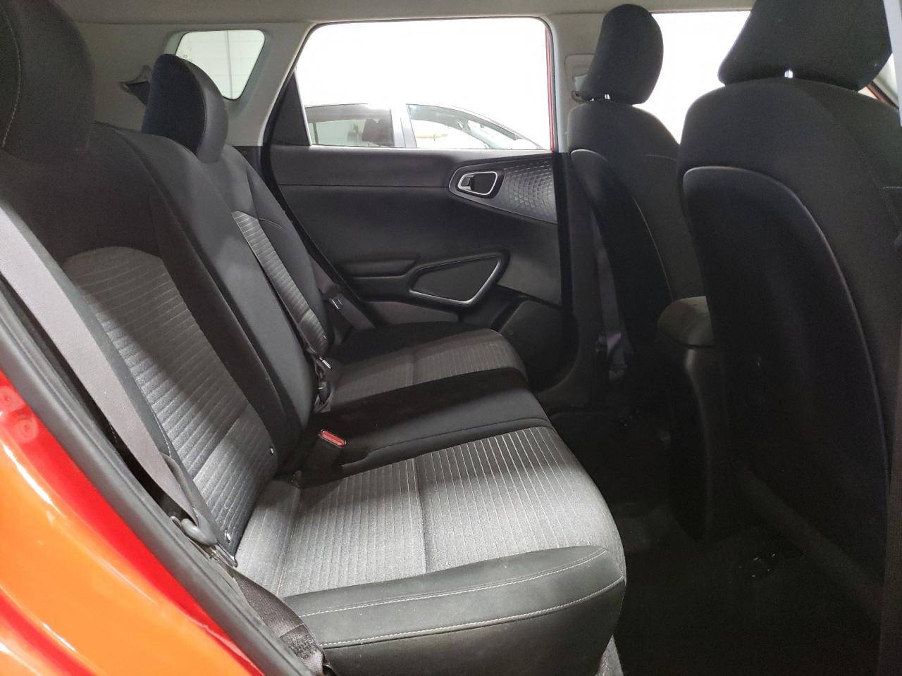 2021 KIA Soul VIN KNDJ23AU8M7141011 Copart auction photo, vandalism damage thumbnail 11