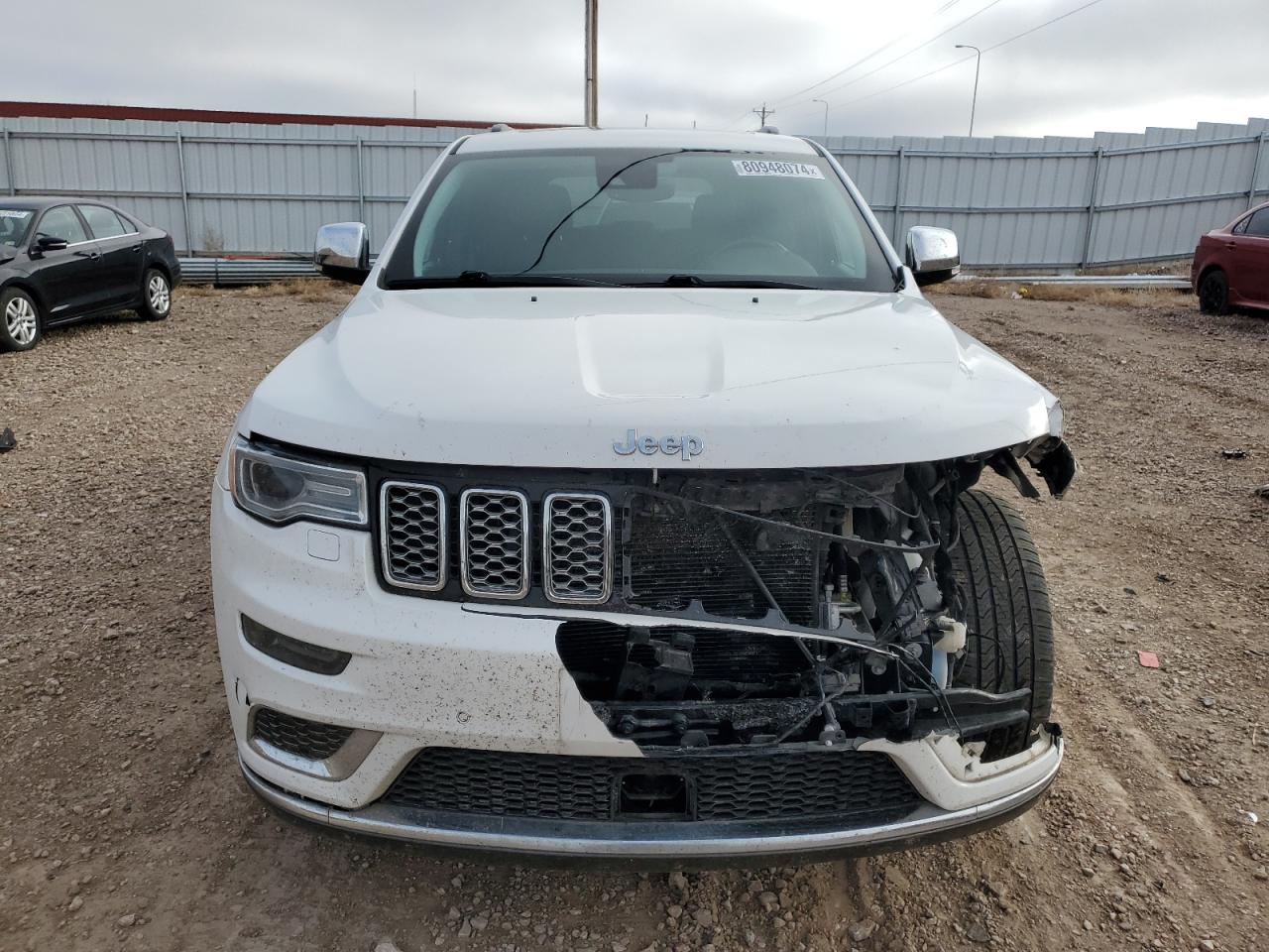 2017 Jeep Grand Cherokee VIN 1C4RJFJTXHC963613 Copart auction photo, front end / side damage thumbnail 5