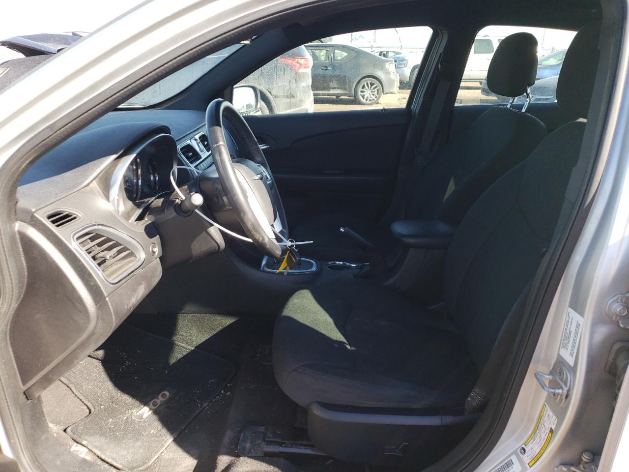 2011 Chrysler 200 VIN 1C3BC1FB5BN611456 Copart auction photo, front end / side damage thumbnail 7