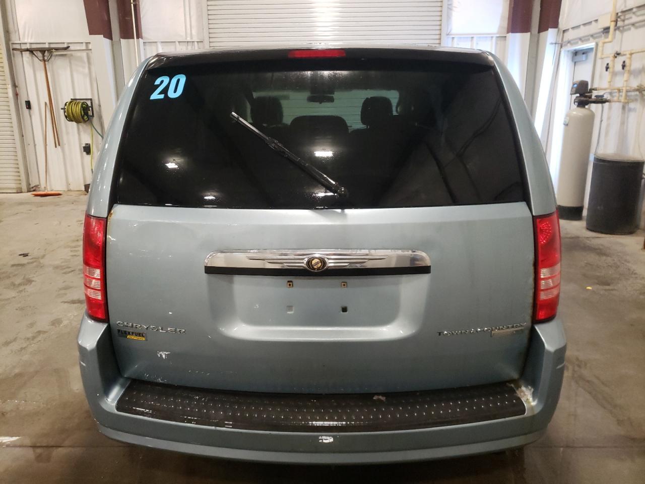 2010 Chrysler Town & Country VIN 2A4RR4DE4AR339498 Copart auction photo, front end / side damage thumbnail 6