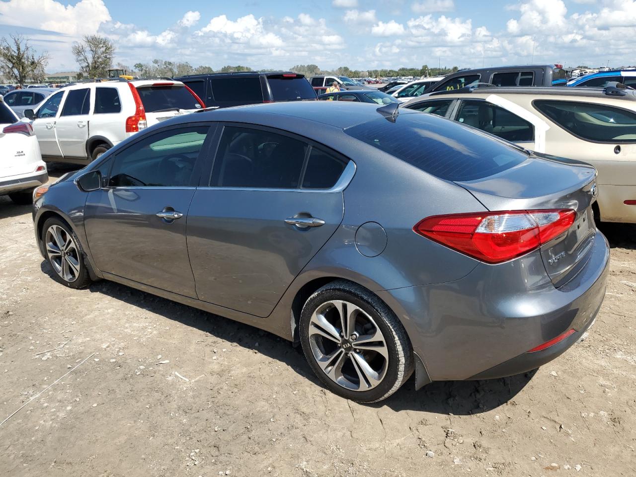 2016 KIA Forte VIN KNAFZ4A80G5554791 Copart auction photo, water/flood damage thumbnail 2