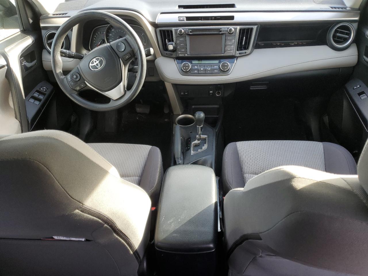 2015 Toyota RAV 4 VIN JTMRFREV7FJ048161 Copart auction photo, front end damage thumbnail 8
