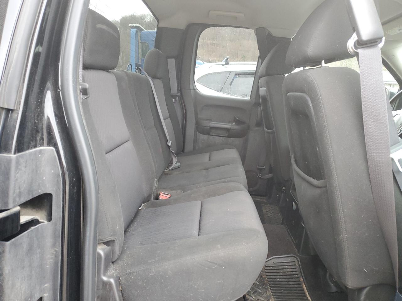 2011 Chevrolet Silverado VIN 1GCRKSE34BZ213158 Copart auction photo, front end / side damage thumbnail 10