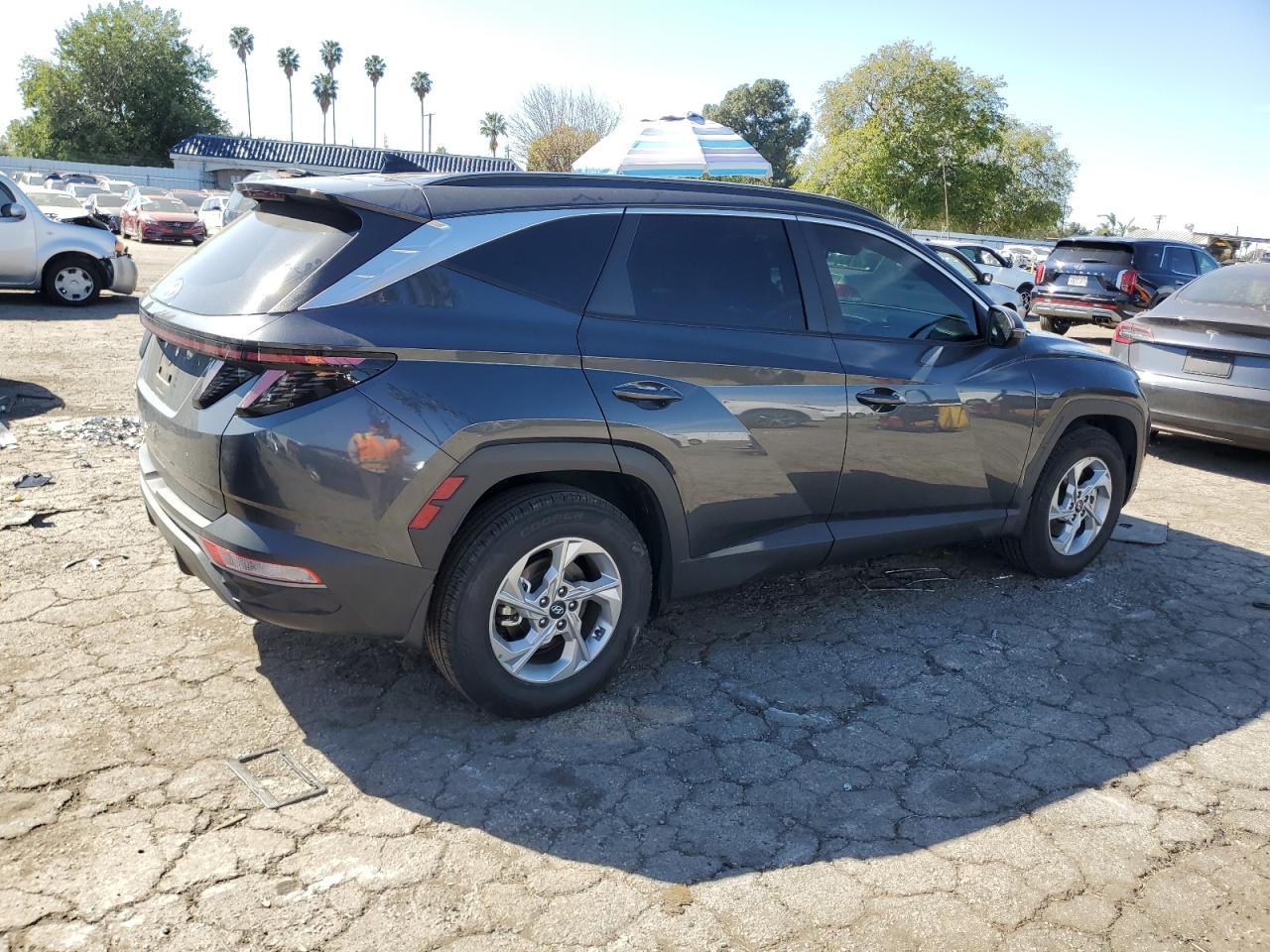 2023 Hyundai Tucson VIN 5NMJB3AE4PH233335 Copart auction photo, water/flood / minor dent/scratches damage thumbnail 3