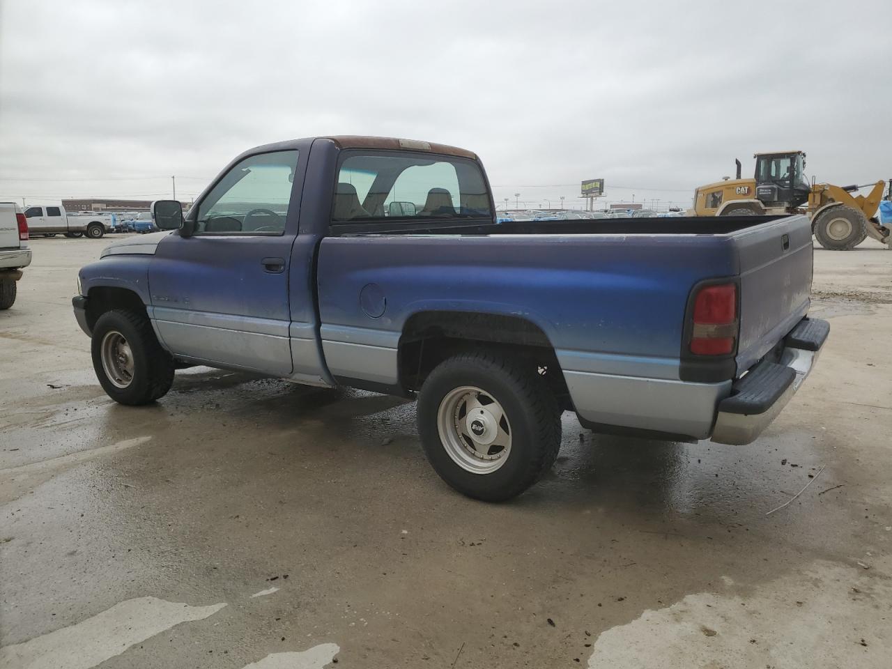 1995 Dodge RAM VIN 1B7HC16ZXSS122071 Copart auction photo, side / rear end damage thumbnail 2