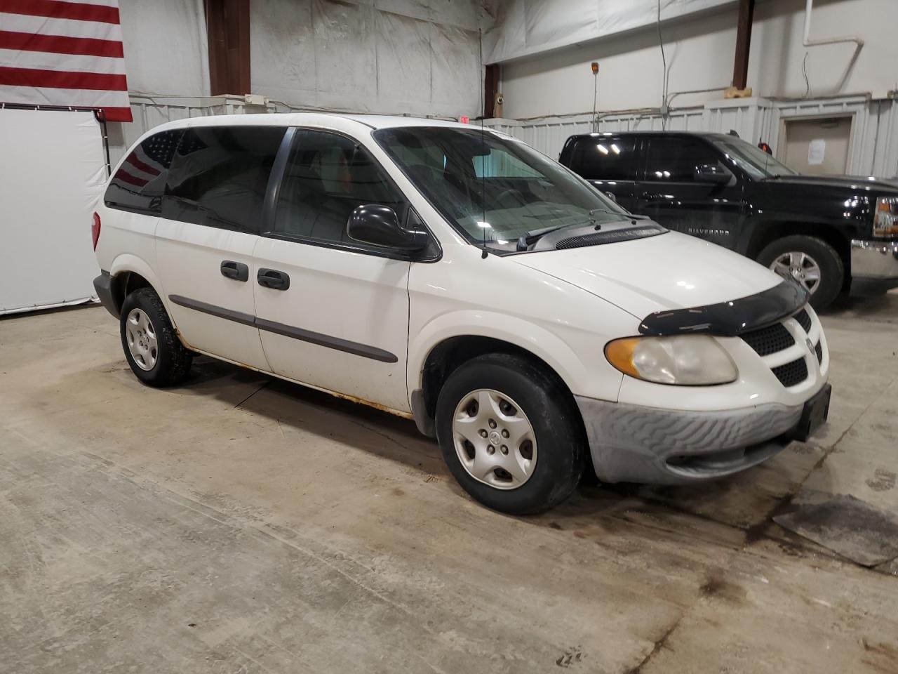 2002 Dodge Caravan VIN 1B4GP25342B694169 Copart auction photo, minor dent/scratches damage thumbnail 4