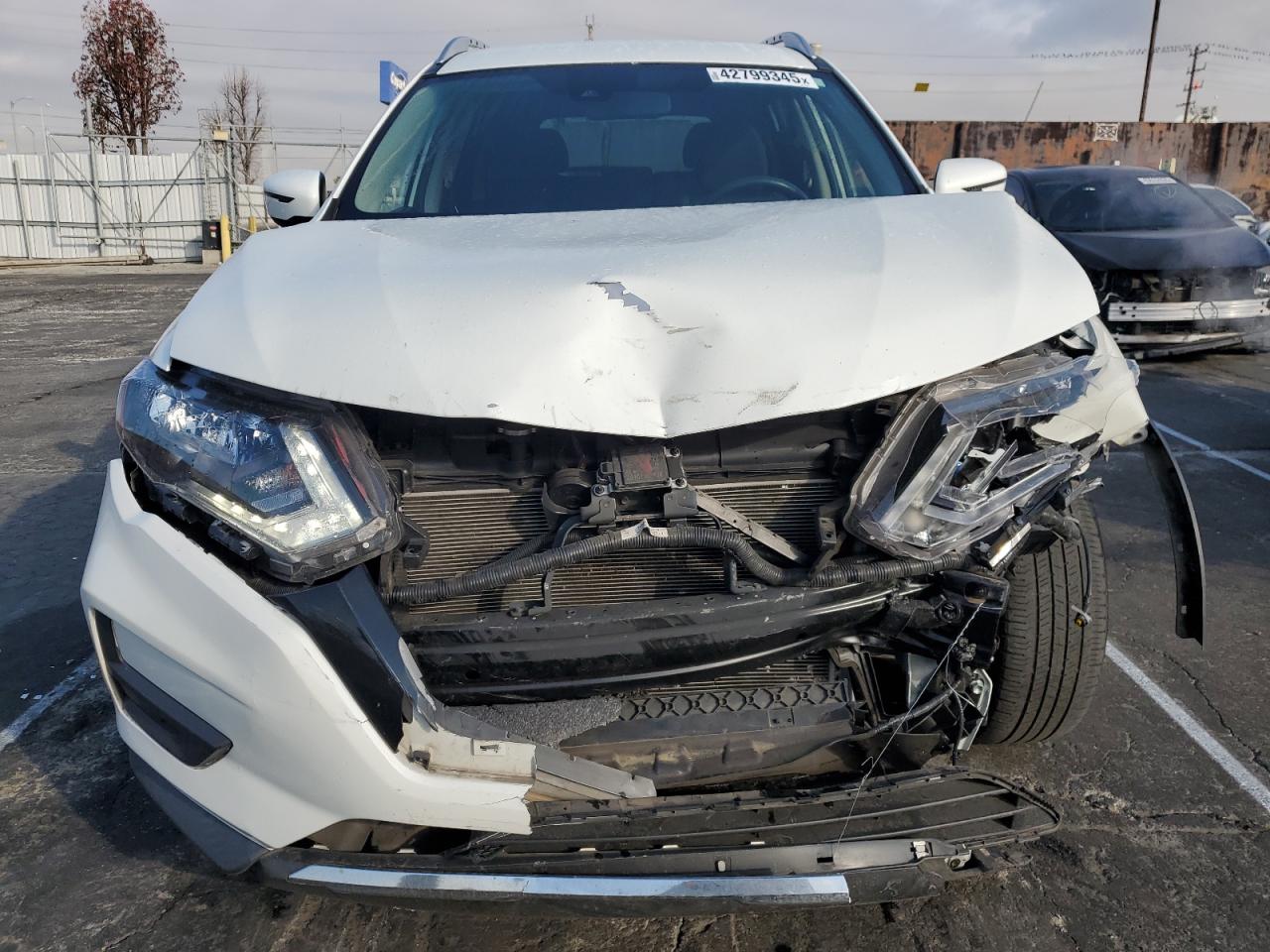 2020 Nissan Rogue VIN KNMAT2MT1LP519226 Copart auction photo, front end damage thumbnail 5