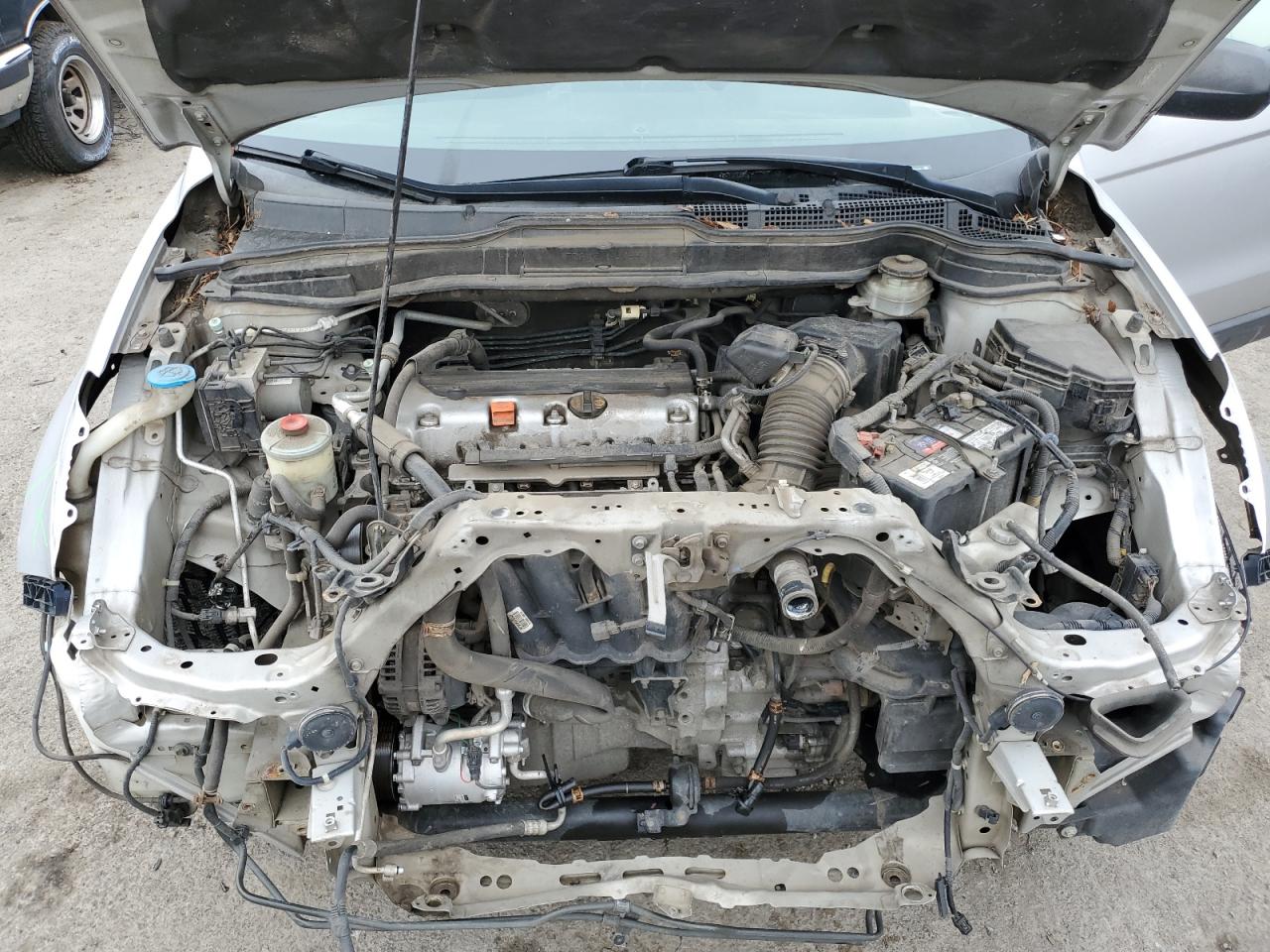 2010 Honda CR-V VIN 5J6RE4H38AL100744 Copart auction photo, front end damage thumbnail 12