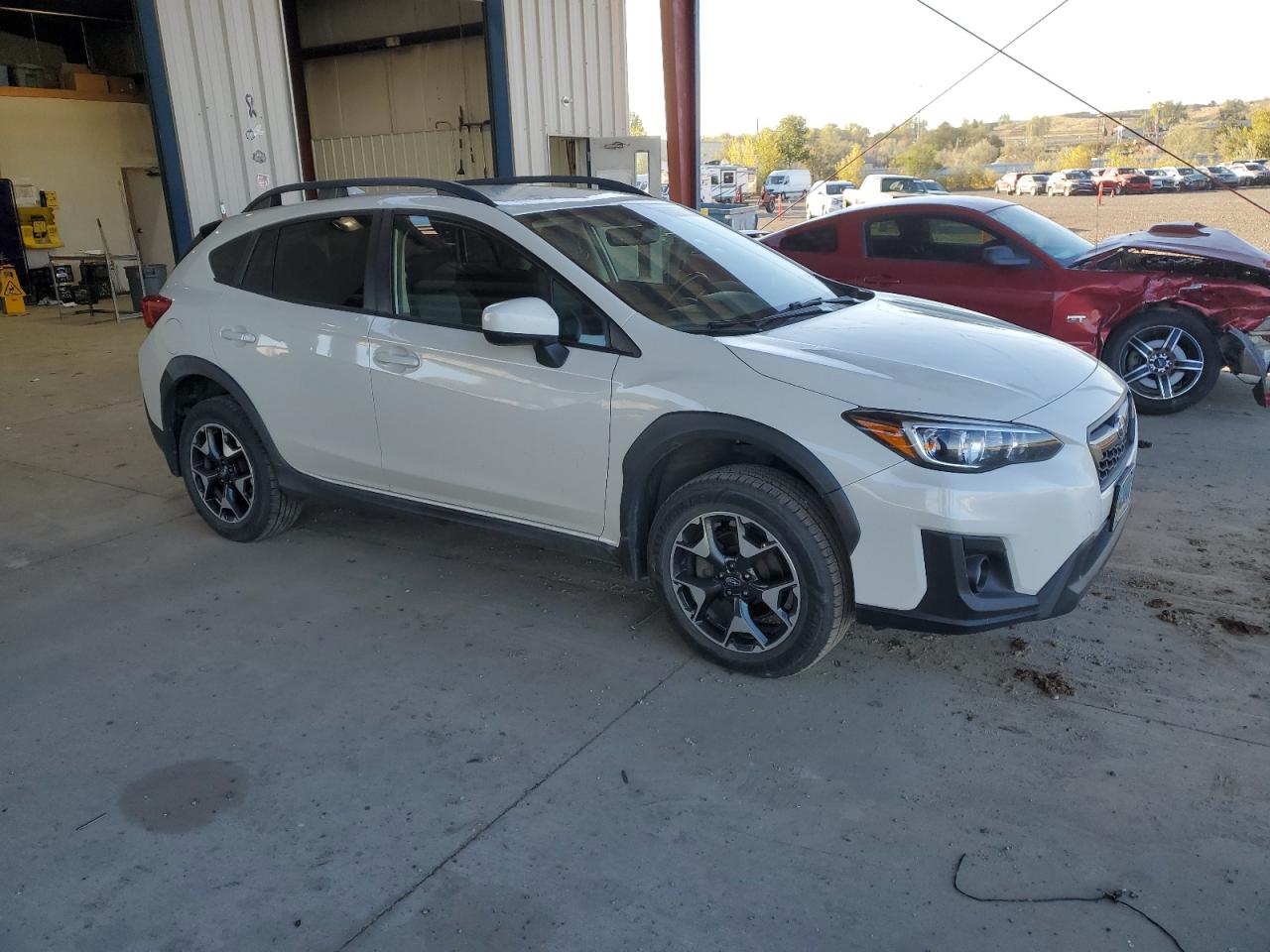 2019 Subaru Legacy VIN JF2GTACC5K8255136 Copart auction photo, hail damage thumbnail 4