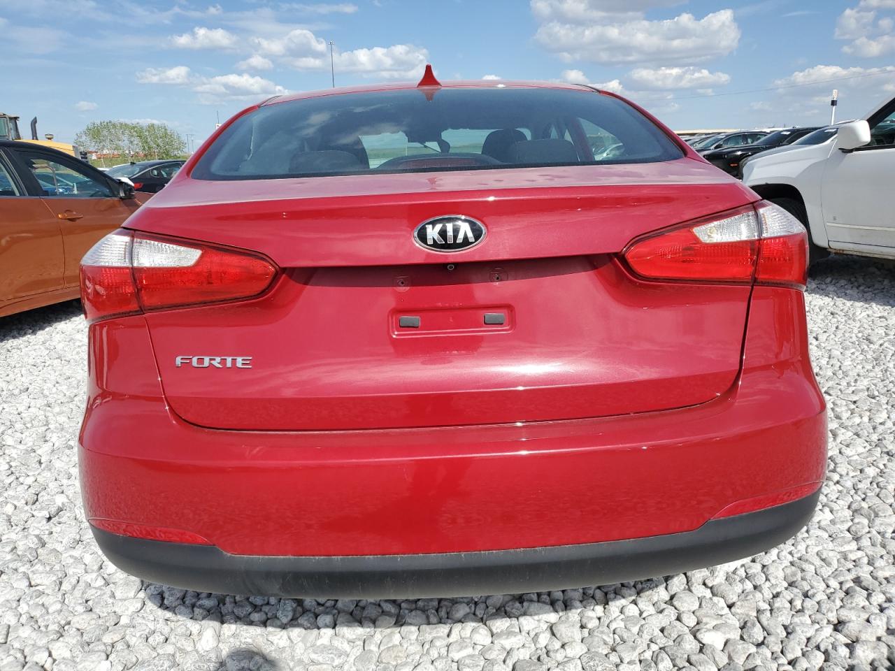 2016 KIA Forte VIN KNAFX4A62G5537513 Copart auction photo, side / hail damage thumbnail 6