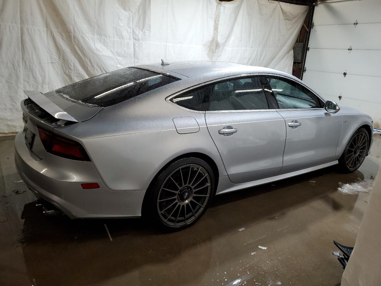 2017 Audi S7 VIN WAUWFAFC1HN026473 Copart auction photo, front end / side damage thumbnail 3