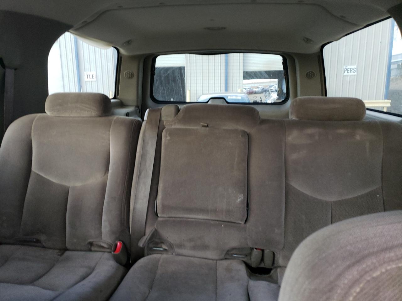 2005 GMC Yukon VIN 1GKEC16Z45J149459 Copart auction photo, front end damage thumbnail 10
