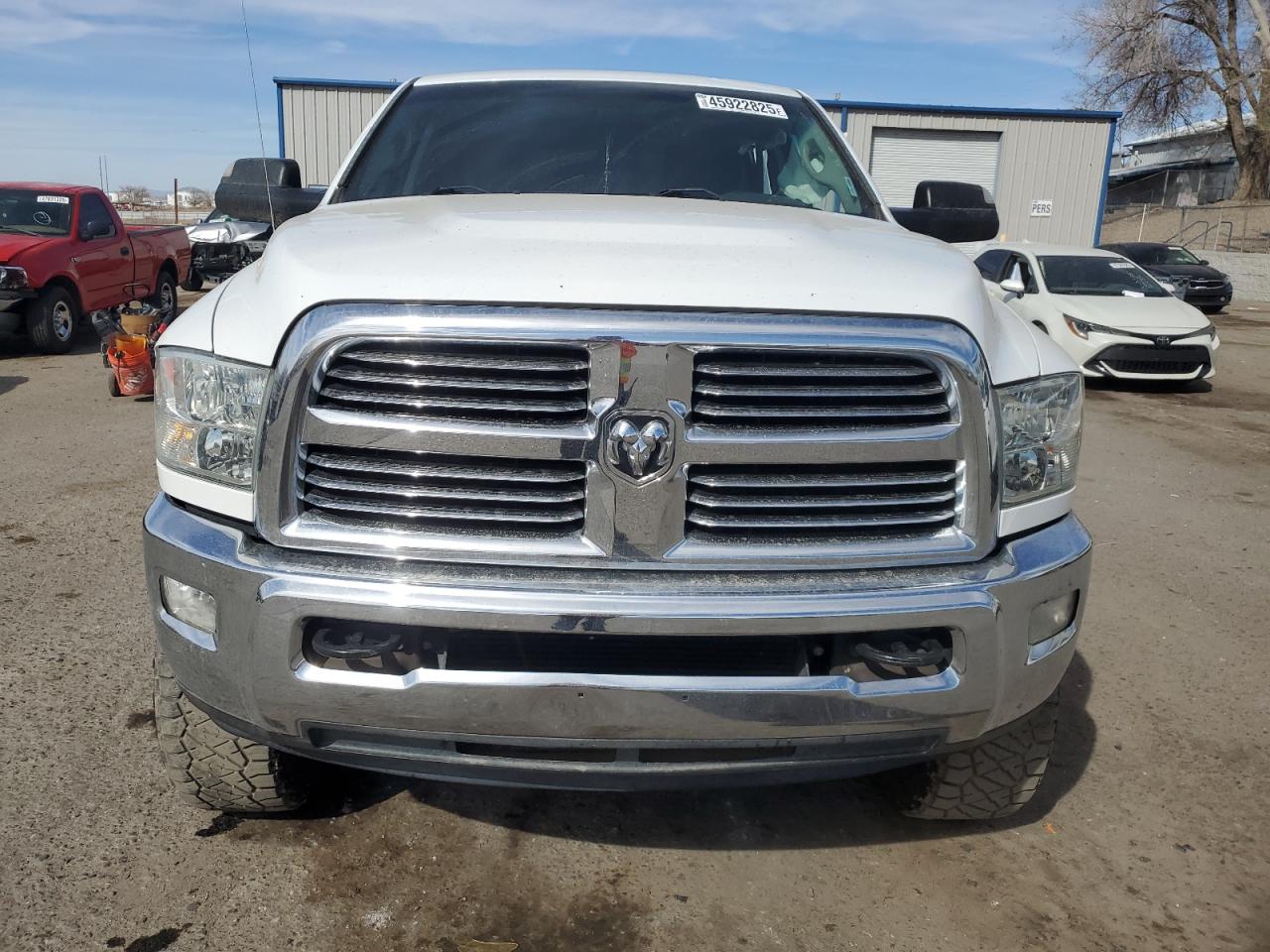 2016 RAM 2500 VIN 3C6UR5DL9GG297811 Copart auction photo, side damage thumbnail 5